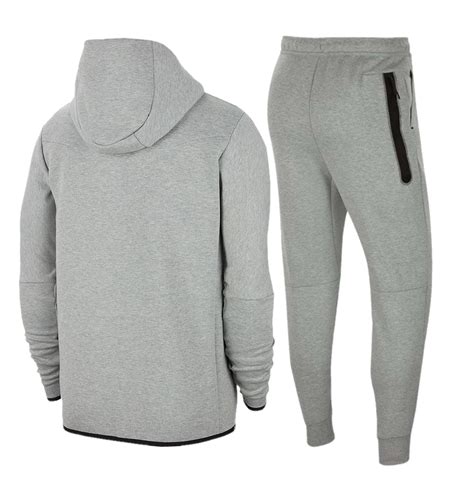 aanbieding nike trainingspak|Nike tech trainingspak.